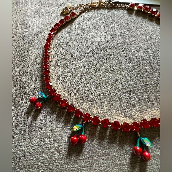 New Betsey Johnson BABYCAKES CHERRY TENNIS NECKLACE RED BRAND NEW WITH TAGS - Picture 6 of 7